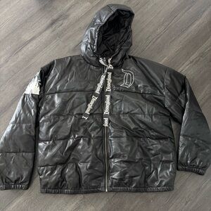 Disneyland Puffer Jacket Black Hooded Embroidered Castle Faux Leather Sz XL